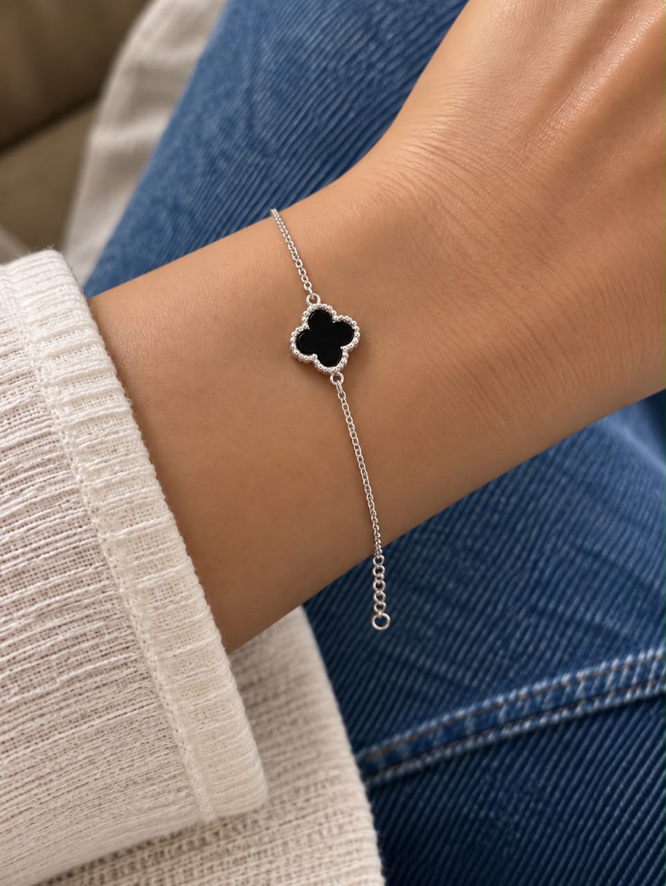 Classic Onyx Solitaire Clover Minimalist Bracelet